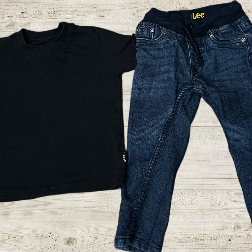 Lee Toddler Blue Jeans and Black Shirt